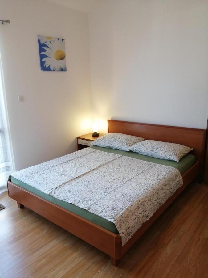 Maribela Apartment Trogir Bagian luar foto