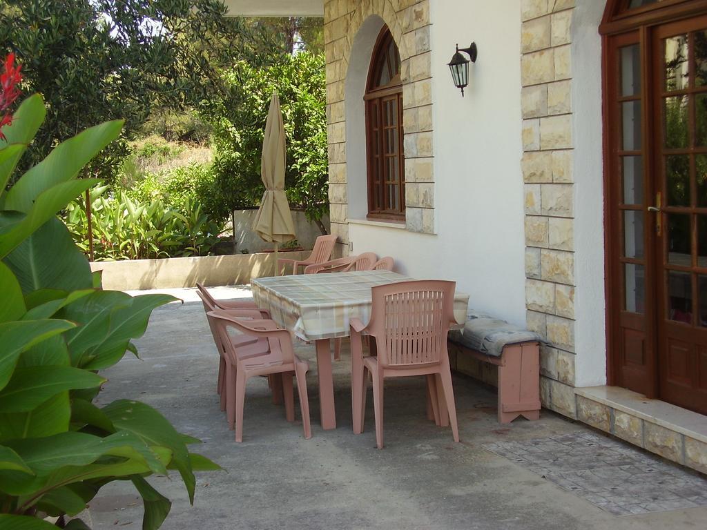 Maribela Apartment Trogir Bagian luar foto