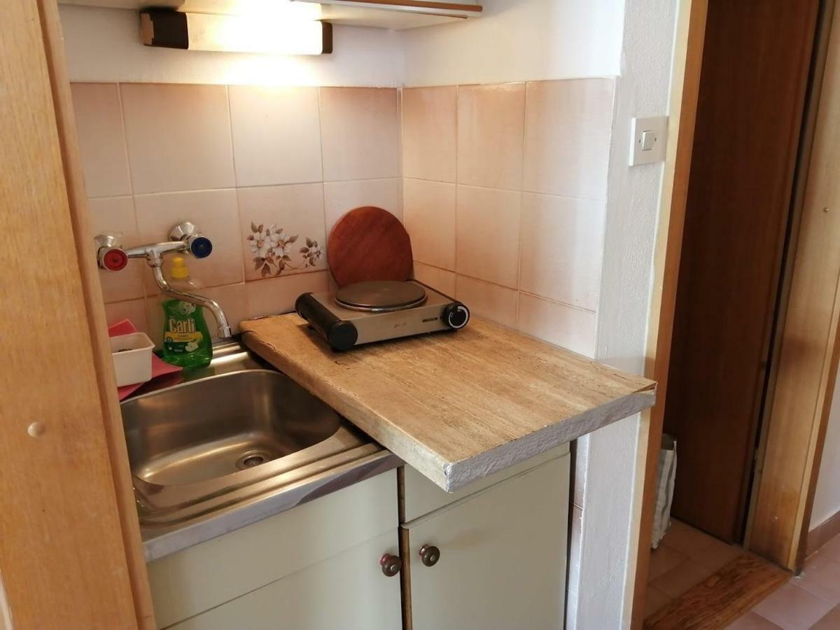 Maribela Apartment Trogir Bagian luar foto
